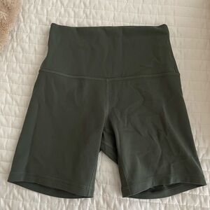 lululemon Align™ High-Rise Short 6"